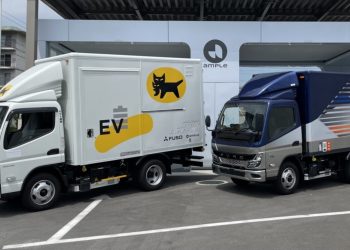 Mitsubishi Fuso Mulai Uji Teknologi Swap Baterai Untuk Truk Listrik eCanter