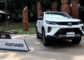 Toyota Luncurkan New Fortuner Facelift, Lebih Sporty Dan Pintar