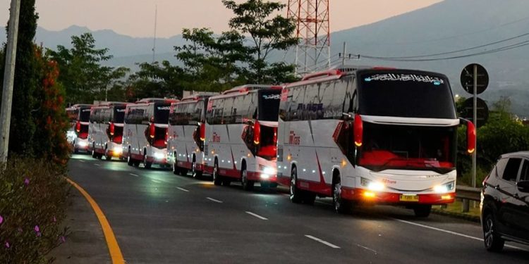 PO MTrans Borong 26 Unit Bus Anyar, Pakai Bodi Avante Series