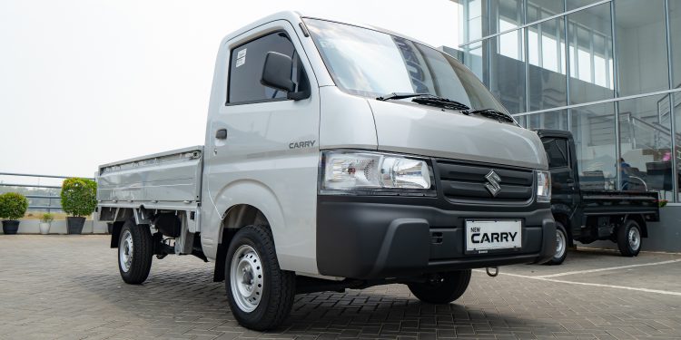 Eksis Selama Hampir 5 Dekade, Suzuki New Carry Jadi Mobil Niaga Legendaris Indonesia