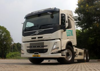 Profil Volvo FM 6x4T Electric, Truk Listrik Eropa Pertama di Indonesia
