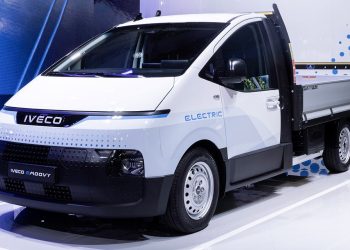Iveco x Hyundai Luncurkan Pikap Listrik Pertamanya eMoovy, Intip Keunggulannya