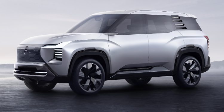 Mitsubishi DST Concept Diperkenalkan, Perpaduan XPander dan XForce?