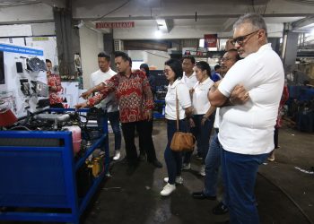 DCVI Donasikan Spare Part Truk dan Bus Mercedes-Benz Ke 2 SMK Di Tangerang
