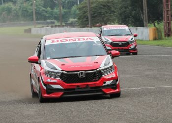 Sesuai Strategi, Tiga Pembalap Tim HRI Dominasi Podium Teratas Seri-4 ISSOM 2024