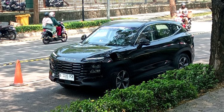 Harga Jetour Dashing dan Jetour X70 Plus Resmi Diumumkan