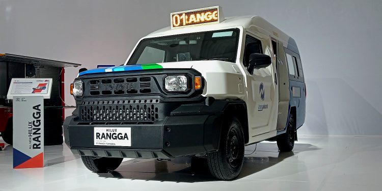 Spesifikasi Lengkap Mikrotrans Toyota Hilux Rangga, Siap Beroperasi?