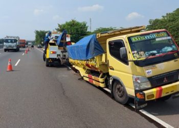 Kenali Penyebab As Roda Truk Patah Di Tengah Jalan, Ini Cara Antisipasinya