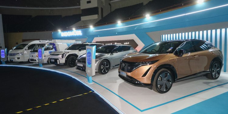 Sederet EV Indomobil Group Bakal Wara-wiri Bersama PLN Icon Plus