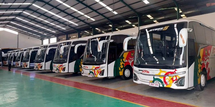 PO NPM Borong 10 Unit Bus Sutan Class Baru Dari Karoseri Adiputro