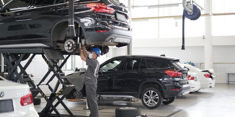Pengguna BMW F Series Dapat Diskon Perawatan Khusus, Cek Jadwal dan Syaratnya