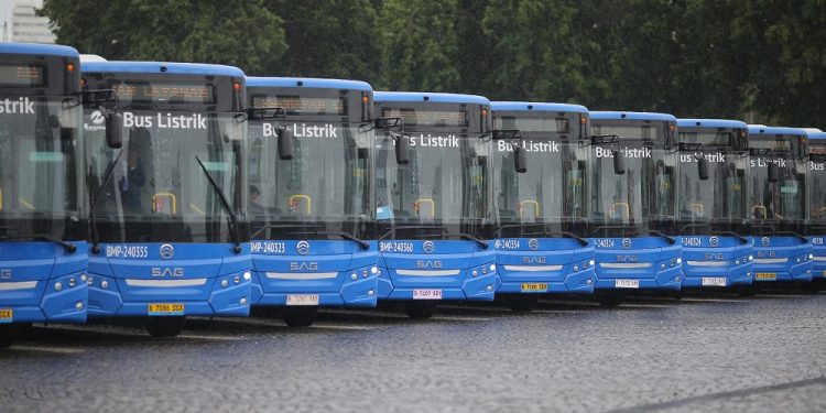 90 Bus Listrik Golden Dragon Jadi Armada Baru Transjakarta