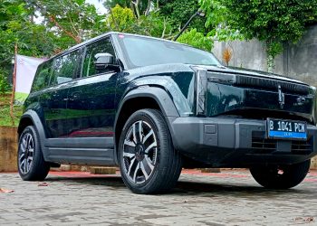 Dibanderol Rp 500 Jutaan, Mobil Off-road Listrik Chery J6 Mengaspal di Surabaya