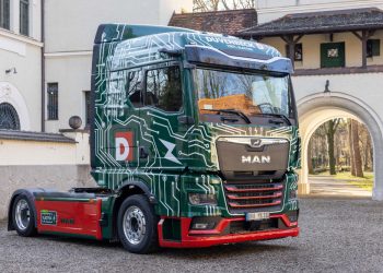 Truk Listrik MAN eTGX Ultra Low Liner Jadi Armada Transportasi Logistik Pabrik VW