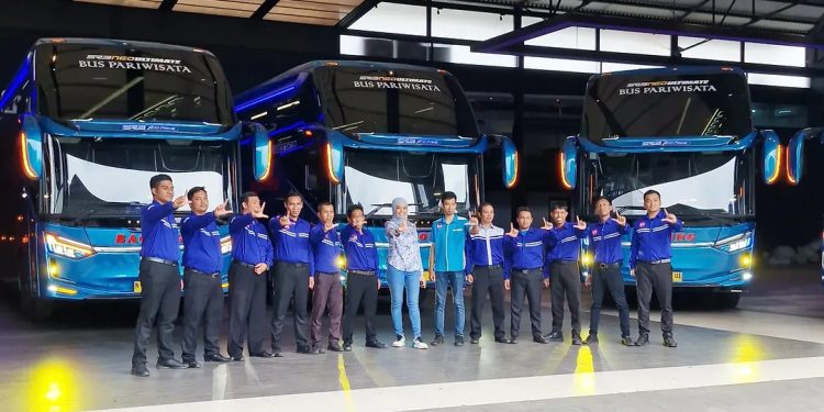 PO Bagong Rilis 5 Bus Pariwisata Baru, Gunakan Sasis Hino RM 280 ABS Euro 4