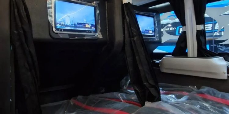 Bus Baru PO Harapan Jaya Untuk Rute AKAP, Pakai Bodi Suites Combi 