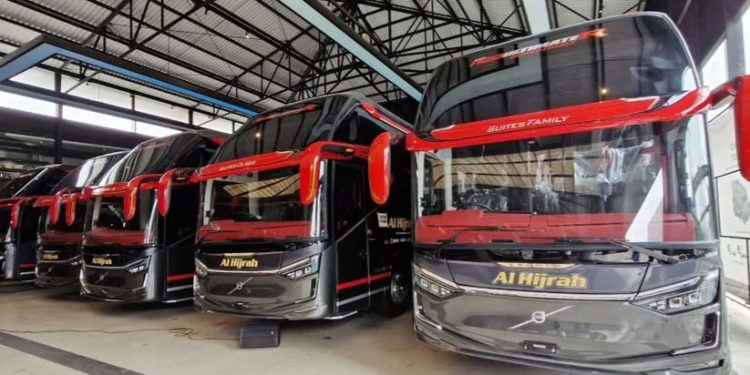 PO Al Hijrah Hadirkan 12 Bus Baru dari Karoseri Laksana