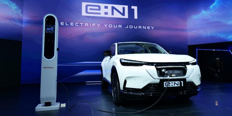 Honda Sediakan Mobil Listrik e:N1 Untuk Indonesia Secara Terbatas, Hanya 300 Unit