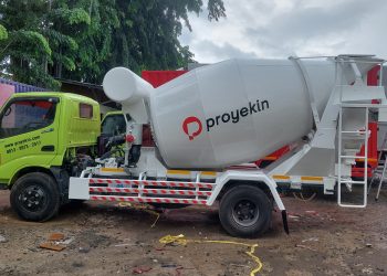 Jenis Serta Fungsi Truk Molen Dalam Proses Konstruksi dan Pembangunan