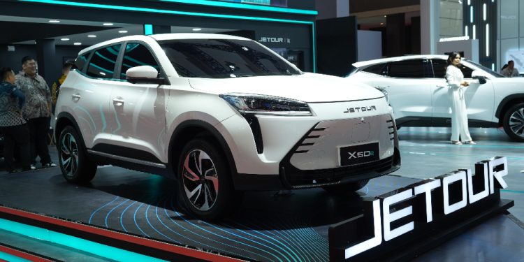 Jetour Pamer X50e Di IIMS 2025, Calon Mobil Listrik Baru Untuk Indonesia