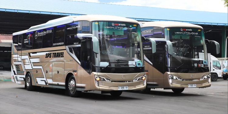 Bus Baru PO SPS Travel Meluncur Dari Karoseri New Armada, Gunakan Sasis Mercedes-Benz OH 1626