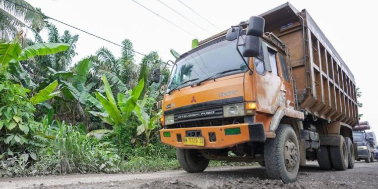 Bukan Rem Blong, Ini Penyebab Utama Kecelakaan Truk ODOL Yang Sebenarnya