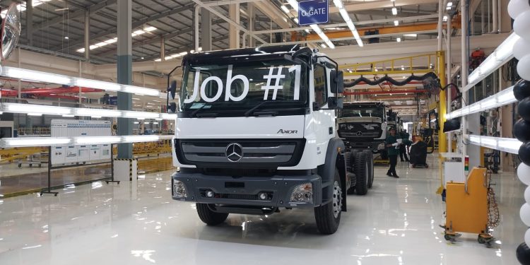 Daimler Truk Resmikan Pabrik Baru di Cikarang, Target Produksi 5.000 Unit Setahun