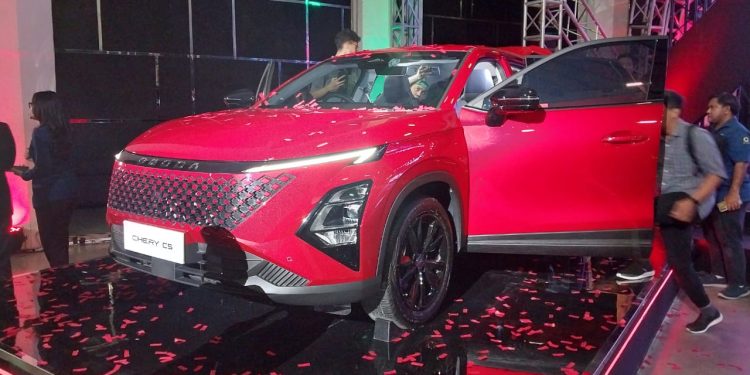 Chery C5 dan E5 Dapat Penyegaran, Harga Ekonomis Fitur Melimpah