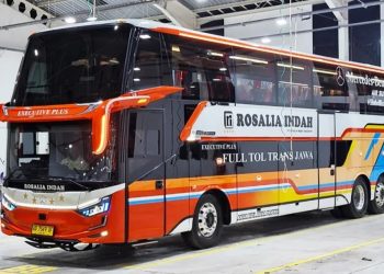 PO Rosalia Indah Borong Bus Baru, Pakai Sasis Mercedes-Benz O 500 RSD 2445