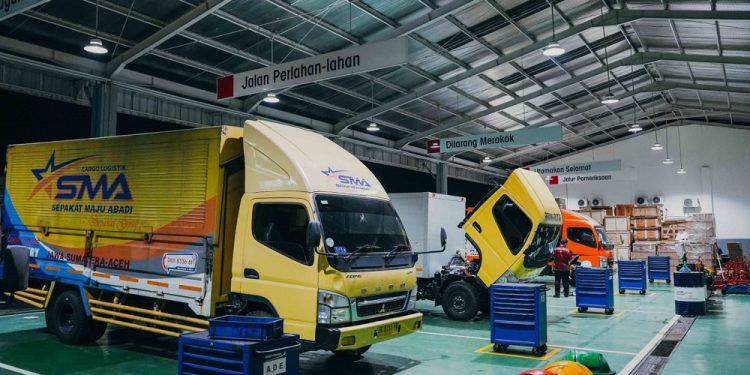 Alami Pertumbuhan Pesat, Bengkel Siaga 24 Jam Mitsubishi Fuso Dukung Laju Operasional Bisnis Logistik