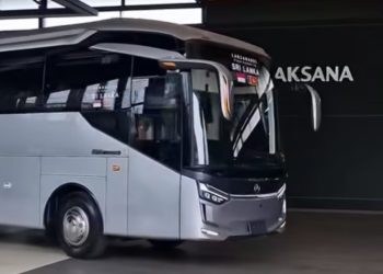 Karoseri Laksana Perdana Ekspor Bus ke Negara Sri Lanka