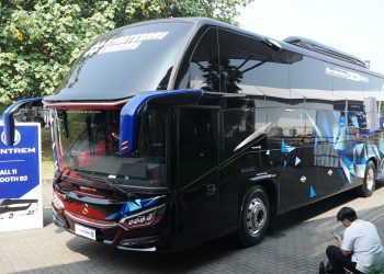 Dorong Industri Nasional, DCVI Targetkan TKDN Bus dan Truk Mercedes-Benz Capai 40% di 2026