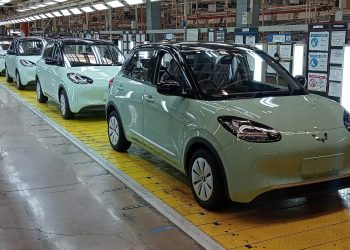 Rayakan Hari Jadi ke-8 Tahun, Wuling Indonesia Perluas Jejak Ekspor Hingga ke Sri Lanka