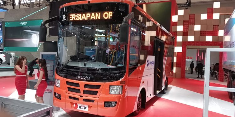 53 Unit Isuzu Elf NQR B Siap Layani Jutaan Penumpang Transjakarta, Begini Spesifikasinya