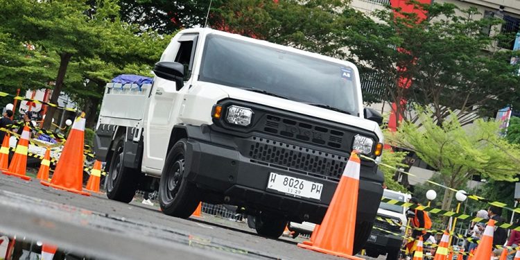 Toyota Hilux Rangga, Benarkah Desain Bonnet Tak Halangi Kapasitas Angkutnya?