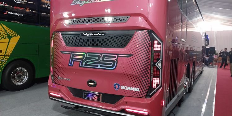 Lampu Belakang Bodi Skylander R25 Sama Sisi Jika Diputar, Bagian Kiri Bisa Dipakai ke Kanan