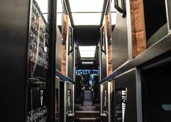 Bodi Multi Class Karoseri Tentrem Jawab Kebutuhan PO Bus yang Ingin Kabin Mewah dan Nyaman