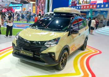 Mengapa Daihatsu Sigra Begitu Populer? Ini Rahasia yang Dibongkar di GIIAS 2025