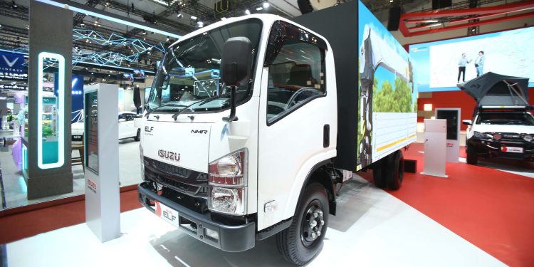 Jual 969 Unit, Isuzu Cetak Lonjakan SPK 52,8% di GIIAS 2025