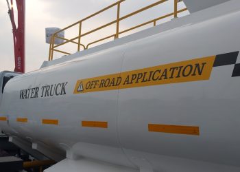 Punya Peran yang Penting, Apa Fungsi Water Truk di Area Pertambangan?