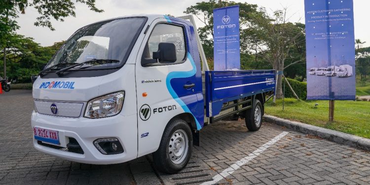 Foton Indonesia Gencarkan Elektrifikasi Transportasi di Surabaya