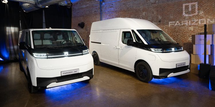 Arista Group Boyong Farizon Auto, Bawa Kendaraan Niaga Listrik Canggih ke Indonesia!