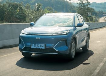 Iritnya Keterlaluan! Geely Starray EM-i Pecahkan Batas PHEV dengan Efisiensi 80,7 Kpl