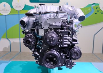 JMS 2025: Isuzu Hadirkan Konsep Modular VCCC Hingga Mesin Multi-Fuel Masa Depan!