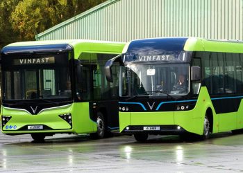 Dua Bus Listrik VinFast EB8 dan EB12 Meluncur di Pasar Eropa, Simak Spesifikasinya