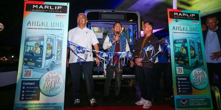 Inovasi Pemkot Bandung Hadirkan Angkot Listrik dengan Jarak Tempuh 200 Km