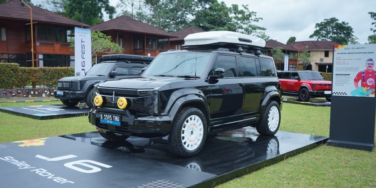 Ratusan Anggota Komunitas J6Evo Banjiri Perayaan Setahun Chery J6, Intip Keseruannya