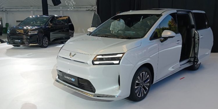 Wuling Darion Hadirkan Varian Trim CE dan EX, Ini Perbedaannya