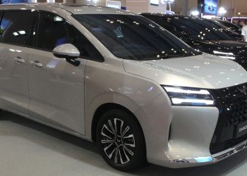 Wuling Pamer Line Up Lengkap di GJAW 2025, Buka Keran Diskon Akhir Tahun