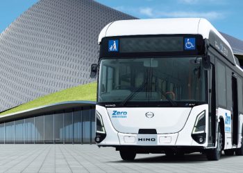 Mengungkap Detail Spesifikasi Bus Listrik Hino Blue Ribbon Z EV